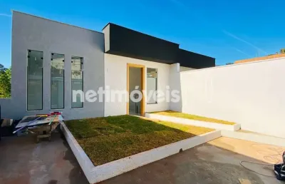 Casa com 3 quartos à venda na Rua Henriqueta Lisboa, Jardim Vitória, Belo Horizonte