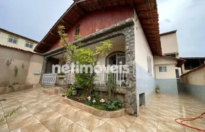 Casa com 3 quartos à venda na Rua Atúria, Alípio de Melo, Belo Horizonte