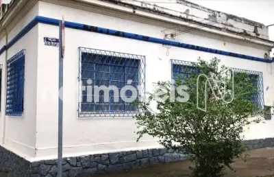 Casa com 3 quartos à venda na Rua Bueno Brandão, Santa Tereza, Belo Horizonte
