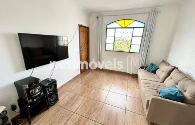 Apartamento com 3 quartos à venda na Rua Domingos Garcia, São João Batista, Belo Horizonte