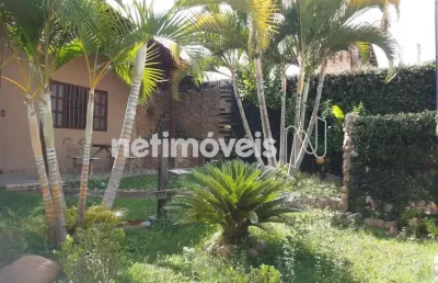 Casa com 3 quartos à venda na Rua Marechal Deodoro da Fonseca, Boa Esperança, Santa Luzia