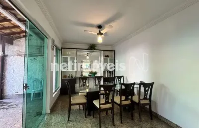 Casa em condomínio fechado com 3 quartos à venda na Rua das Canárias, Santa Amélia, Belo Horizonte