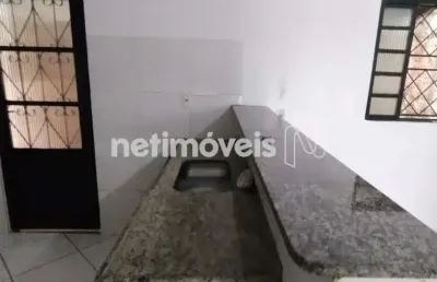 Casa com 2 quartos à venda na Rua Montes Claros, Asteca (São Benedito), Santa Luzia