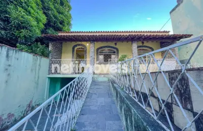 Casa com 3 quartos à venda na Rua Bandeira de Melo, Universitário, Belo Horizonte