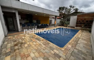 Casa com 5 quartos à venda na Rua Vicentina de Souza, Sagrada Família, Belo Horizonte