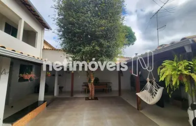 Casa com 5 quartos à venda na Rua dos Médicos, Alípio de Melo, Belo Horizonte