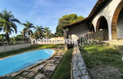 Casa com 5 quartos à venda na Avenida Santa Rosa, São Luiz, Belo Horizonte