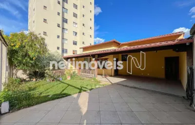 Casa com 3 quartos à venda na Rua Deputado André de Almeida, Ouro Preto, Belo Horizonte