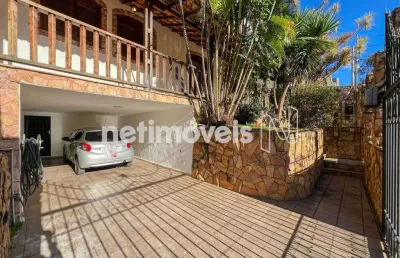 Casa com 3 quartos à venda na Rua Castelo de Óbidos, Castelo, Belo Horizonte