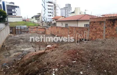 Terreno à venda na Rua Democrata, Fernão Dias, Belo Horizonte