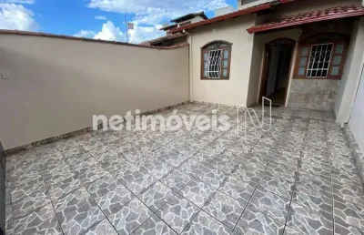Casa com 3 quartos à venda na Rua Radeck Muzzi, Santa Amélia, Belo Horizonte