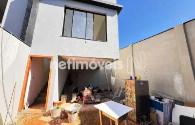 Casa com 3 quartos à venda na Rua Montreal, Trevo, Belo Horizonte