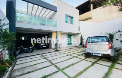 Casa com 3 quartos à venda na Rua Terracota, Vitória, Belo Horizonte