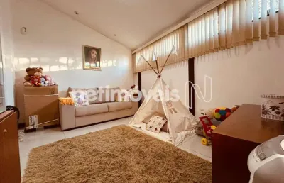 Apartamento com 2 quartos à venda na Rua Deputado André de Almeida, Ouro Preto, Belo Horizonte