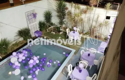 Casa com 3 quartos à venda na Avenida Águas Marinhas, São Joaquim, Contagem