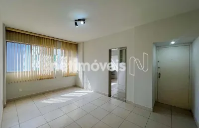 Apartamento com 2 quartos para alugar na Rua Alagoas, Savassi, Belo Horizonte