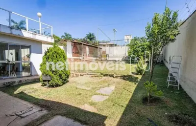 Casa com 4 quartos para alugar na Rua Renato Travassos, Bandeirantes (Pampulha), Belo Horizonte