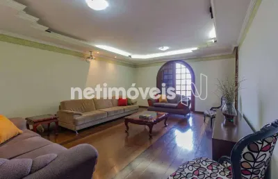 Casa comercial com 2 salas para alugar na Rua Raposo Bocarro, Nova Cachoeirinha, Belo Horizonte