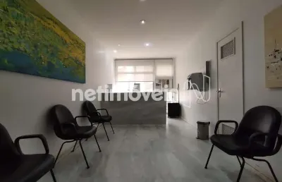 Ponto comercial com 4 salas para alugar na Rua Domingos Vieira, Santa Efigênia, Belo Horizonte