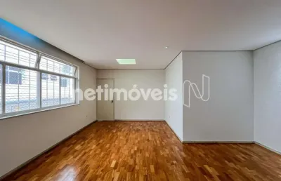 Apartamento com 4 quartos para alugar na Rua Tomé de Souza, Savassi, Belo Horizonte