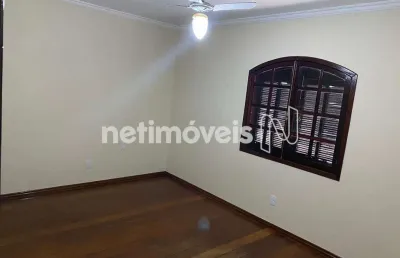 Casa com 3 quartos para alugar na Rua José Custódio Pinto, Lagoa, Belo Horizonte
