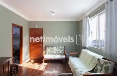 Apartamento com 3 quartos para alugar na Rua Creso Barbi, Ouro Preto, Belo Horizonte