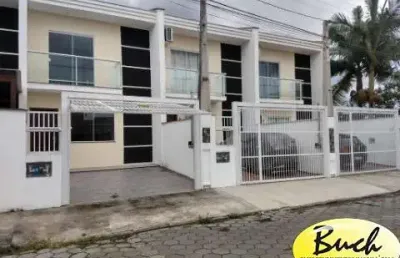 Casa com 2 quartos à venda no Guanabara, Joinville 