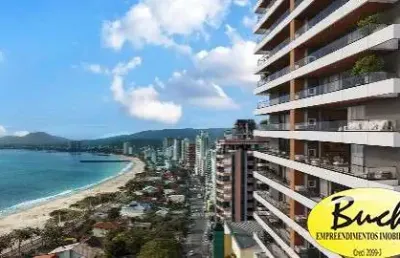 Apartamento de alto padrão no centro de piçarras à 100 metros da praia