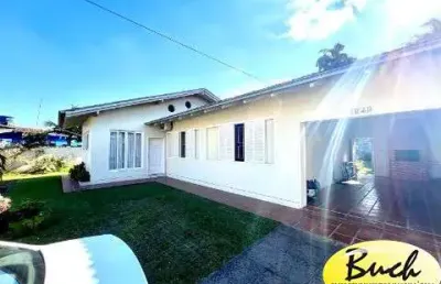 Aluga casa bairro boa vista joinville - buch imóveis