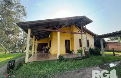 Chácara / sítio com 2 quartos à venda na Rua Ingá, --, Itapuã, Viamão