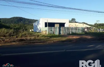 Prédio à venda na Avenida Edgar Pires de Castro, --, Lageado, Porto Alegre