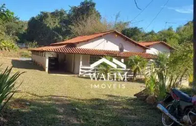 Sítio à venda em oliveira – piscina, água natural e apenas r$ 280 mil