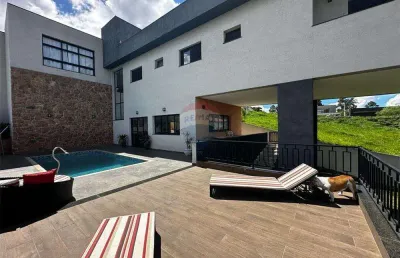 Linda casa a venda com 248m² 3 dormitorios no condominio morada do sol - mairipora sp