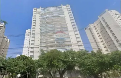 Apartamento, 3 quartos (suítes), 3 vagas,  150m, reformado, em frente ao bosque maia