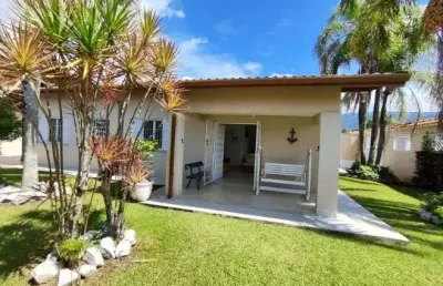 Casa com piscina, 7 dormitórios à venda, 320 m² por r$ 1.200.000 - balneário flórida - praia grande/sp