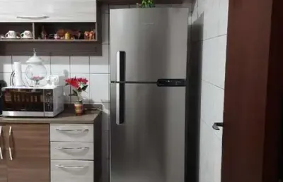 Apto guilhermina, 01 quarto, (+1 quarto), 69 metros uteis, pertinho da praia, sacada e garagem.