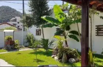 Sobrado com 5 dormitórios à venda, 200 m² por r$ 1.350.000,00 - canto do forte - praia grande/sp