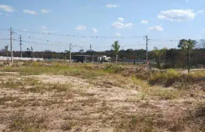 Terreno em condomínio fechado à venda no Jardim Imperial, Cuiabá 