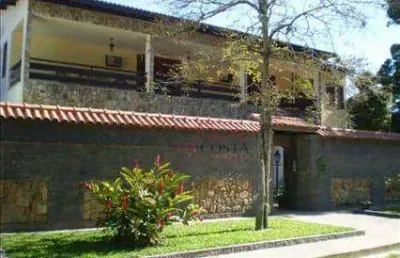 Casa, 679 m² - venda por r$ 2.200.000,00 ou aluguel por r$ 11.200,01/mês - itaipu - niterói/rj