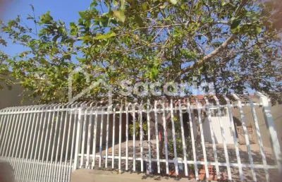 Casa com 3 quartos à venda no Jardim Santa Amália, Cuiabá 