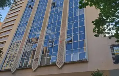 Sala comercial para alugar na Rua Pará, 1500, Centro, Londrina