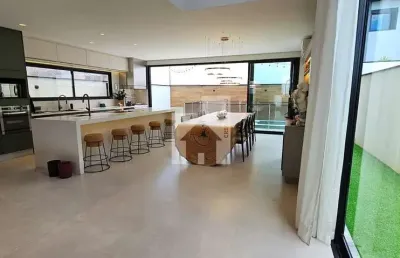 Maravilhosa casa à venda com 4 dormitórios sendo 3 suítes, piscina - 252m² - loteamento reserva erm