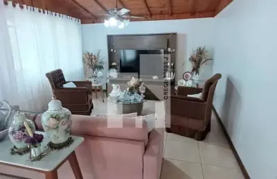 Casa térrea à venda, com 1000 m área total, aceita permuta, condomínio parque da fazenda, itatiba,