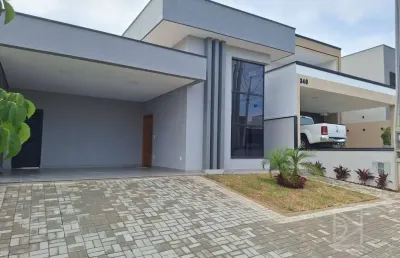 Casa com 3 quartos sendo 1 suite,130m² no condomínio malibu - caçapava - sp