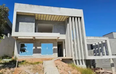 Casa em condomínio 4 suítes, 500m², 2 closets, 1 banheira - urbanova sjc