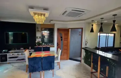 Casa à venda 3 quartos, 1 suíte, 180 m², 3 banheiros, jd. das indústrias