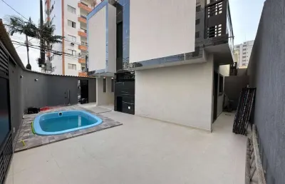 Sobrado para venda em praia grande, tupi, 3 dormitórios, 1 suíte, 3 banheiros, 2 vagas