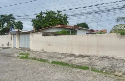 Excelente de oportunidade de terreno, três lotes com uma localização excelente