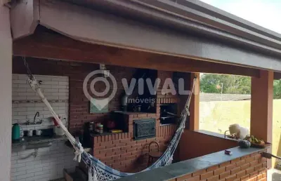 Casa com 2 quartos à venda na avenida brasília, jardim ipê, itatiba, 185 m2 por r$ 590.000