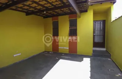 Casa com 3 quartos à venda na rua luiz franciscone, loteamento fernando momentel, itatiba, 80 m2 por r$ 400.000